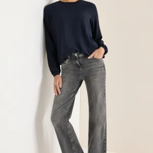 Solid Smock Neckline Blouse