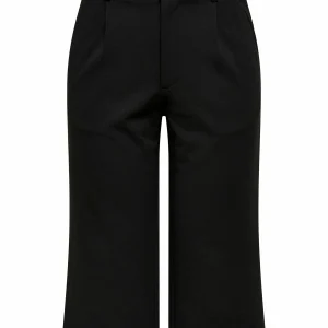 TANJA BERMUDA SHORTS